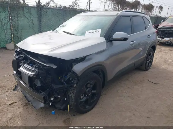 KNDER2AA2T7828660 2026 KIA SELTOS - Image 2
