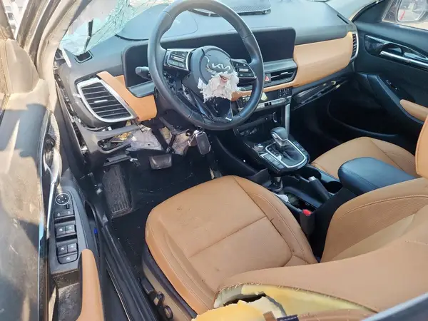 KNDER2AA3R7482451 2024 KIA SELTOS - Image 8