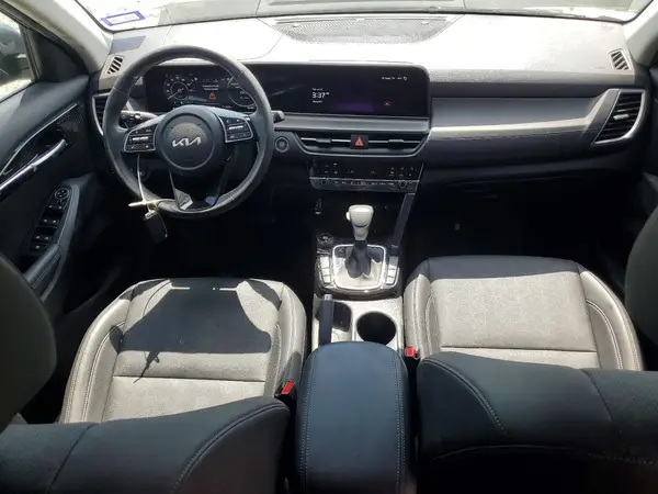 KNDER2AA3R7545290 2024 KIA SELTOS - Image 8