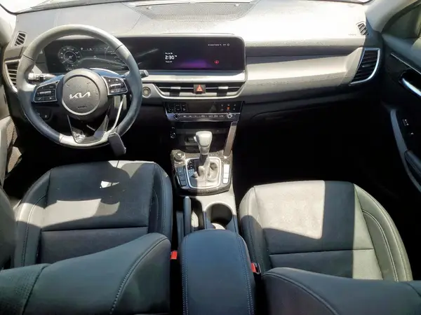 KNDER2AA3R7616360 2024 KIA SELTOS - Image 8