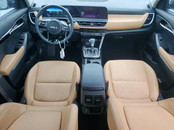 KNDER2AA3R7627861 2024 KIA SELTOS - Image 8