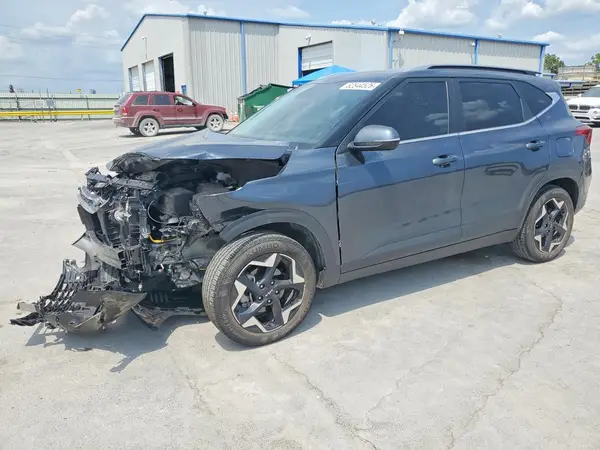 KNDER2AA3R7663761 2024 KIA SELTOS - Image 1