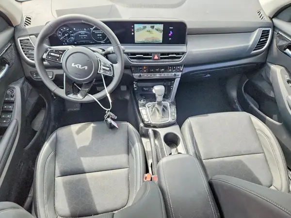 KNDER2AA3R7664957 2024 KIA SELTOS - Image 8