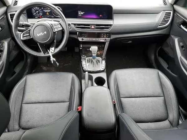 KNDER2AA3S7682638 2025 KIA SELTOS - Image 8