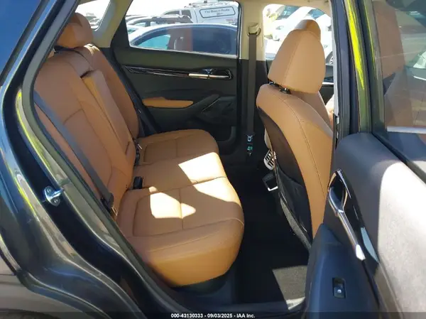 KNDER2AA3S7685409 2025 KIA SELTOS - Image 8
