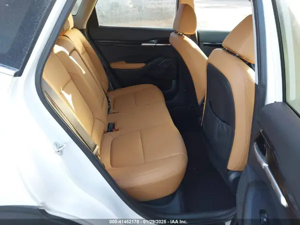 KNDER2AA3S7697639 2025 KIA SELTOS - Image 8