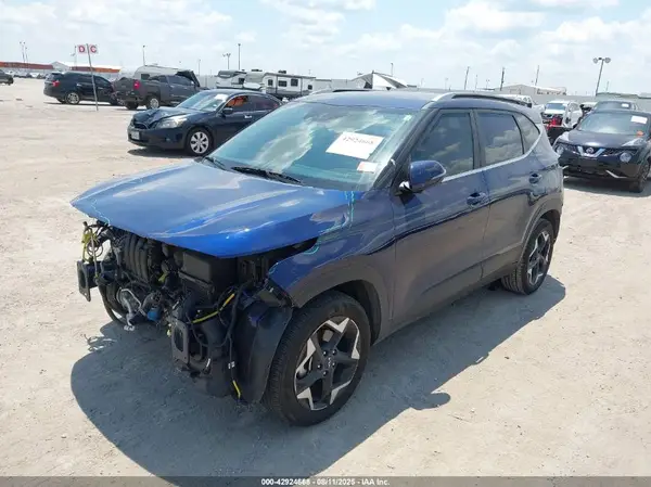 KNDER2AA4R7633717 2024 KIA SELTOS - Image 2