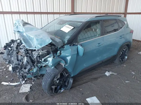 KNDER2AA4S7738800 2025 KIA SELTOS - Image 2
