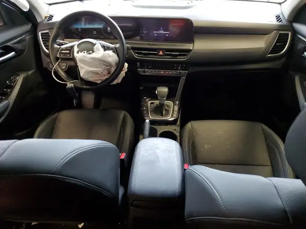 KNDER2AA5R7552550 2024 KIA SELTOS - Image 8