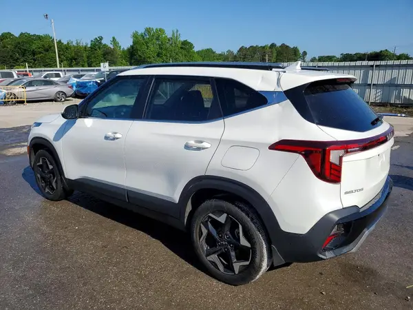 KNDER2AA5R7593020 2024 KIA SELTOS - Image 2