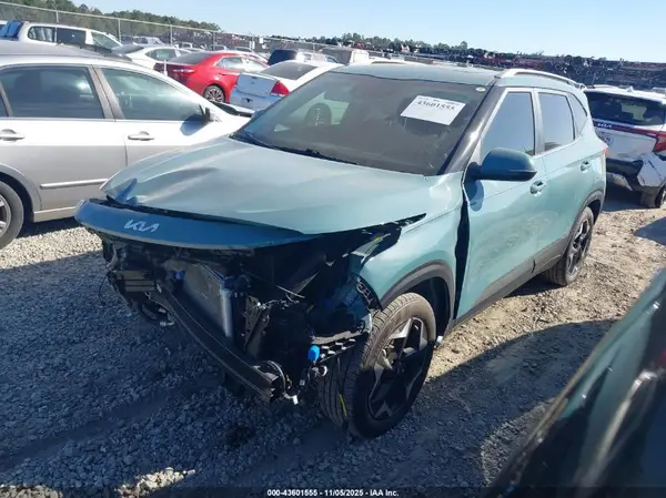 KNDER2AA5S7707832 2025 KIA SELTOS - Image 2