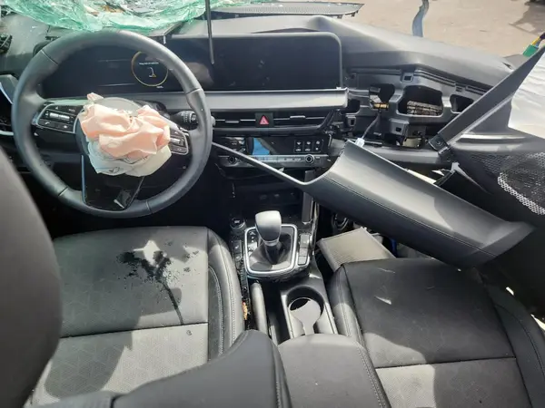 KNDER2AA5S7736215 2025 KIA SELTOS - Image 8