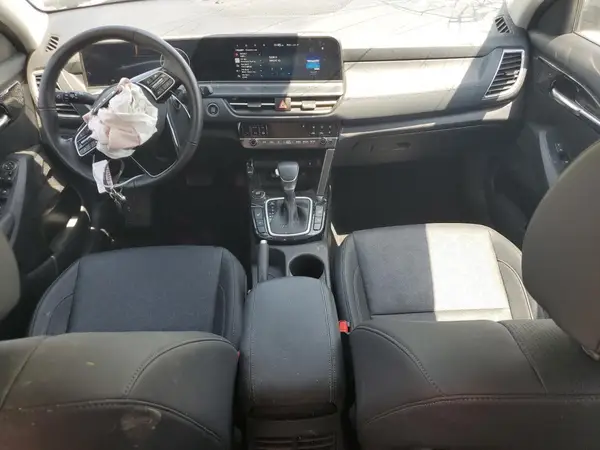 KNDER2AA6R7484341 2024 KIA SELTOS - Image 8