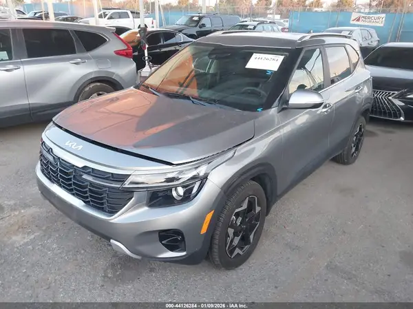 KNDER2AA6R7551522 2024 KIA SELTOS - Image 2