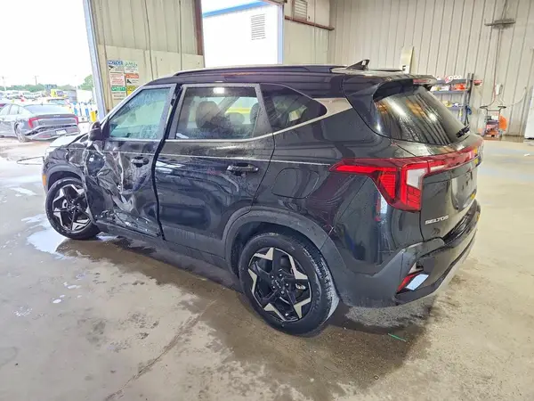 KNDER2AA6R7665231 2024 KIA SELTOS - Image 2
