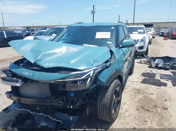 KNDER2AA6S7668104 2025 KIA SELTOS - Image 2