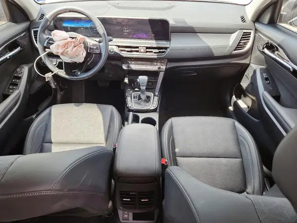 KNDER2AA6S7669222 2025 KIA SELTOS - Image 8
