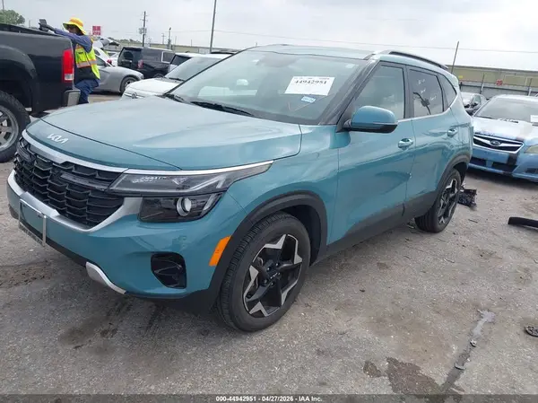 KNDER2AA7R7490309 2024 KIA SELTOS - Image 2
