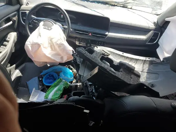 KNDER2AA7R7588935 2024 KIA SELTOS - Image 8