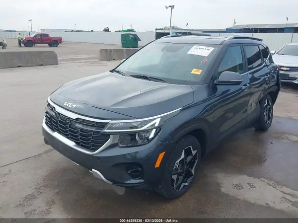 KNDER2AA7S7699409 2025 KIA SELTOS - Image 2