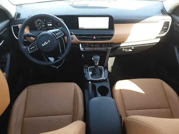 KNDER2AA8R7579533 2024 KIA SELTOS - Image 8