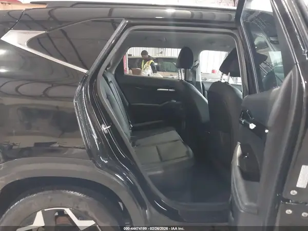KNDER2AA8R7579743 2024 KIA SELTOS - Image 8