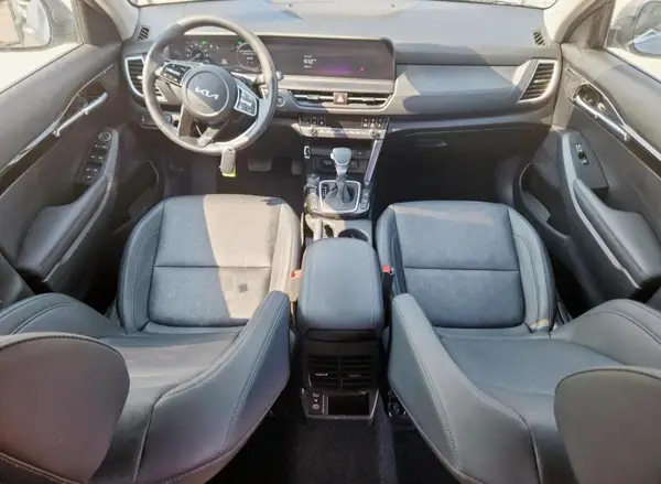 KNDER2AA8R7580004 2024 KIA SELTOS - Image 8