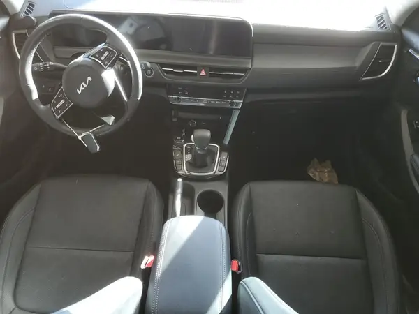 KNDER2AA8R7620355 2024 KIA SELTOS - Image 8