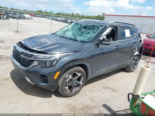 KNDER2AA8T7848251 2026 KIA SELTOS - Image 2