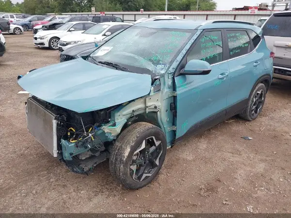 KNDER2AA9R7481398 2024 KIA SELTOS - Image 2