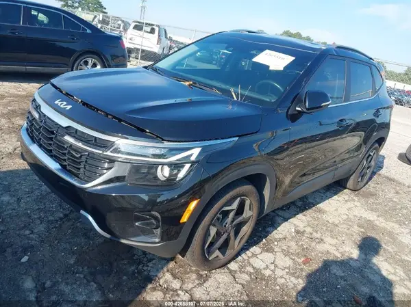 KNDER2AA9R7486102 2024 KIA SELTOS - Image 2