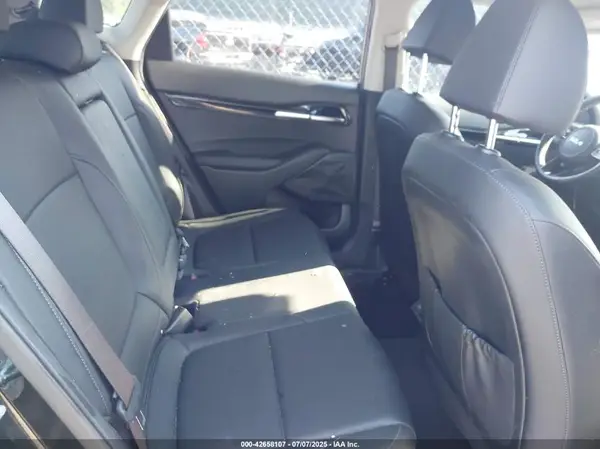 KNDER2AA9R7486102 2024 KIA SELTOS - Image 8