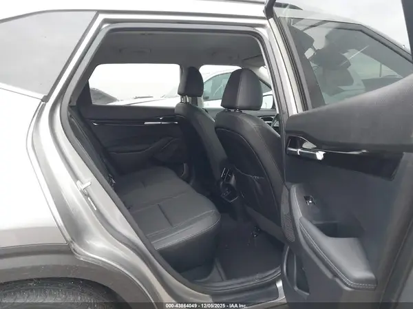 KNDER2AA9R7491607 2024 KIA SELTOS - Image 8
