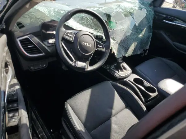KNDER2AA9R7499495 2024 KIA SELTOS - Image 8