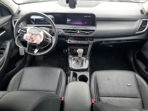 KNDER2AA9R7526744 2024 KIA SELTOS - Image 8