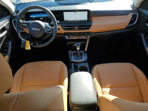 KNDER2AA9R7633633 2024 KIA SELTOS - Image 8