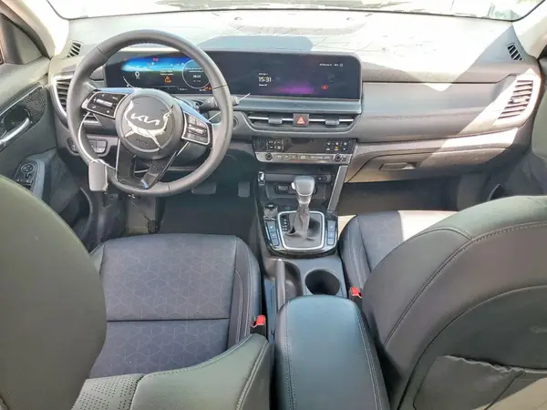 KNDER2AA9R7658760 2024 KIA SELTOS - Image 8