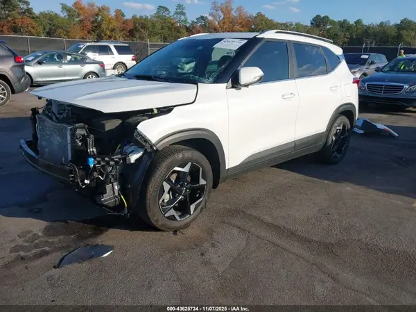 KNDER2AA9S7669456 2025 KIA SELTOS - Image 2