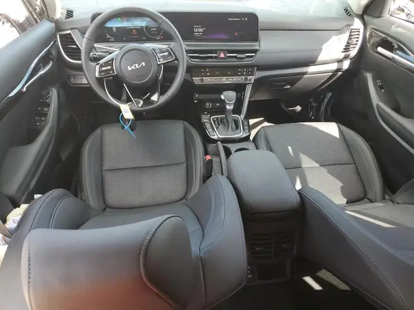 KNDER2AA9S7697578 2025 KIA SELTOS - Image 8