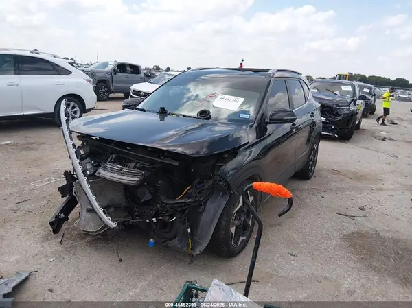 KNDER2AA9S7770450 2025 KIA SELTOS - Image 2