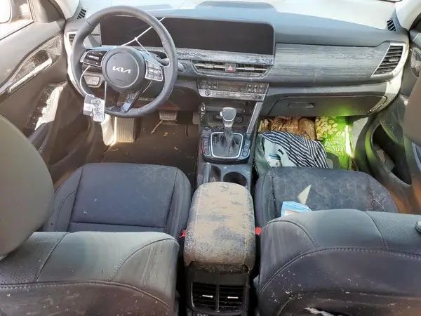 KNDER2AA9S7770979 2025 KIA SELTOS - Image 8