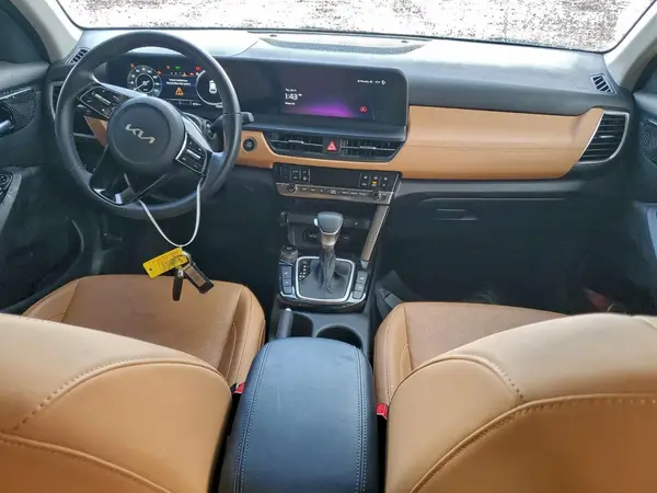 KNDER2AAXR7504171 2024 KIA SELTOS - Image 8