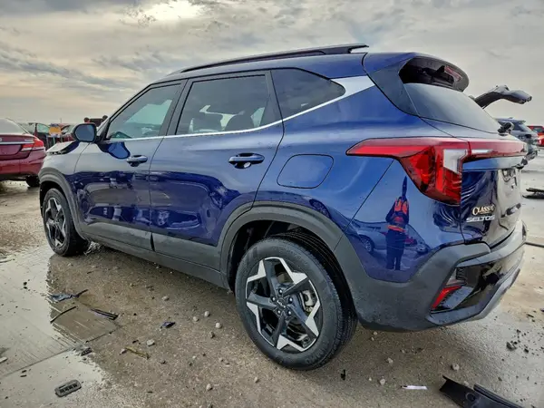 KNDER2AAXR7542354 2024 KIA SELTOS - Image 2