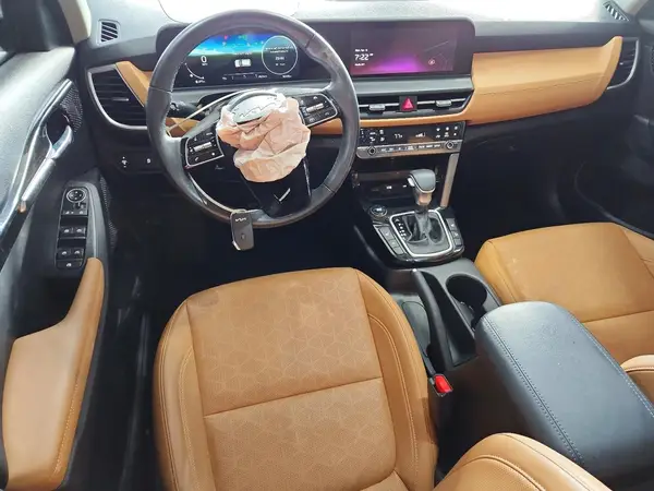 KNDER2AAXR7593028 2024 KIA SELTOS - Image 8