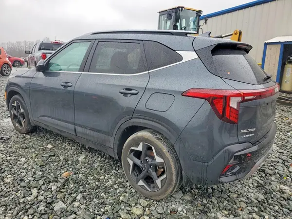 KNDER2AAXR7593207 2024 KIA SELTOS - Image 2