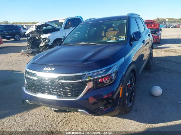 KNDER2AAXR7606893 2024 KIA SELTOS - Image 2