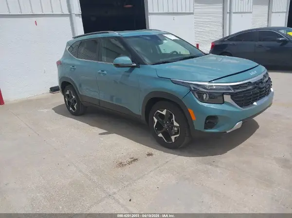 KNDER2AAXR7634080 2024 KIA SELTOS - Image 1