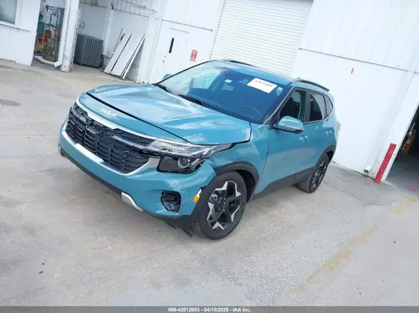 KNDER2AAXR7634080 2024 KIA SELTOS - Image 2