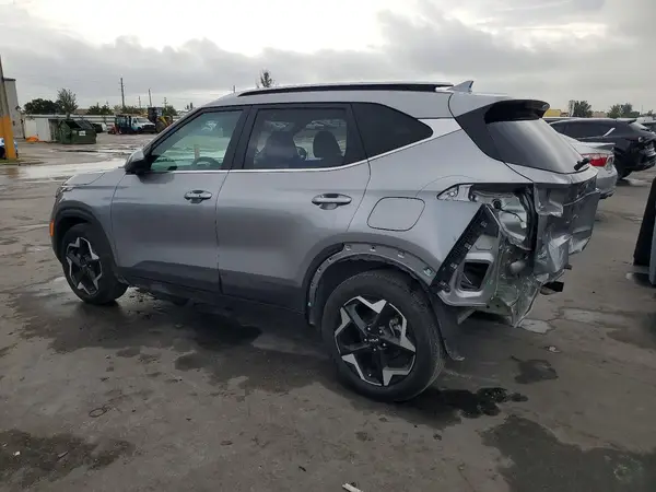 KNDER2AAXS7695743 2025 KIA SELTOS - Image 2