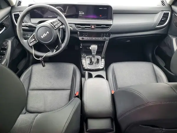 KNDER2AAXS7695743 2025 KIA SELTOS - Image 8